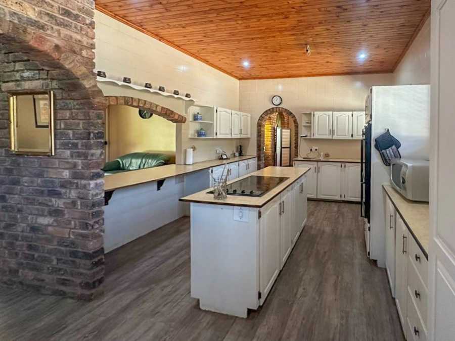 3 Bedroom Property for Sale in Meerhof North West